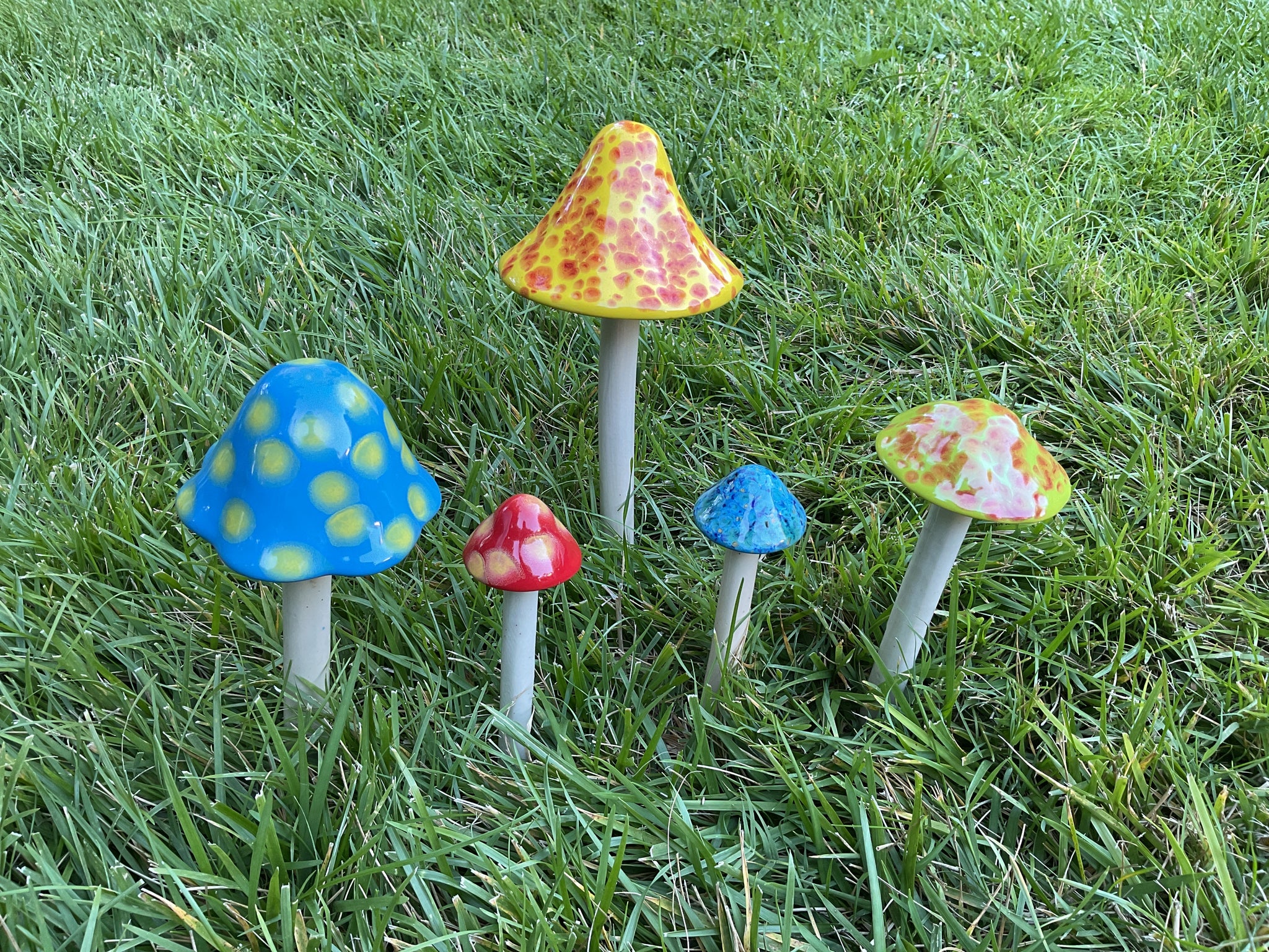 Shroomyz Ceramic Mushrooms, by JJ Potts #11 – GardenArt.com